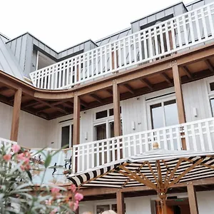 Paradis Отель